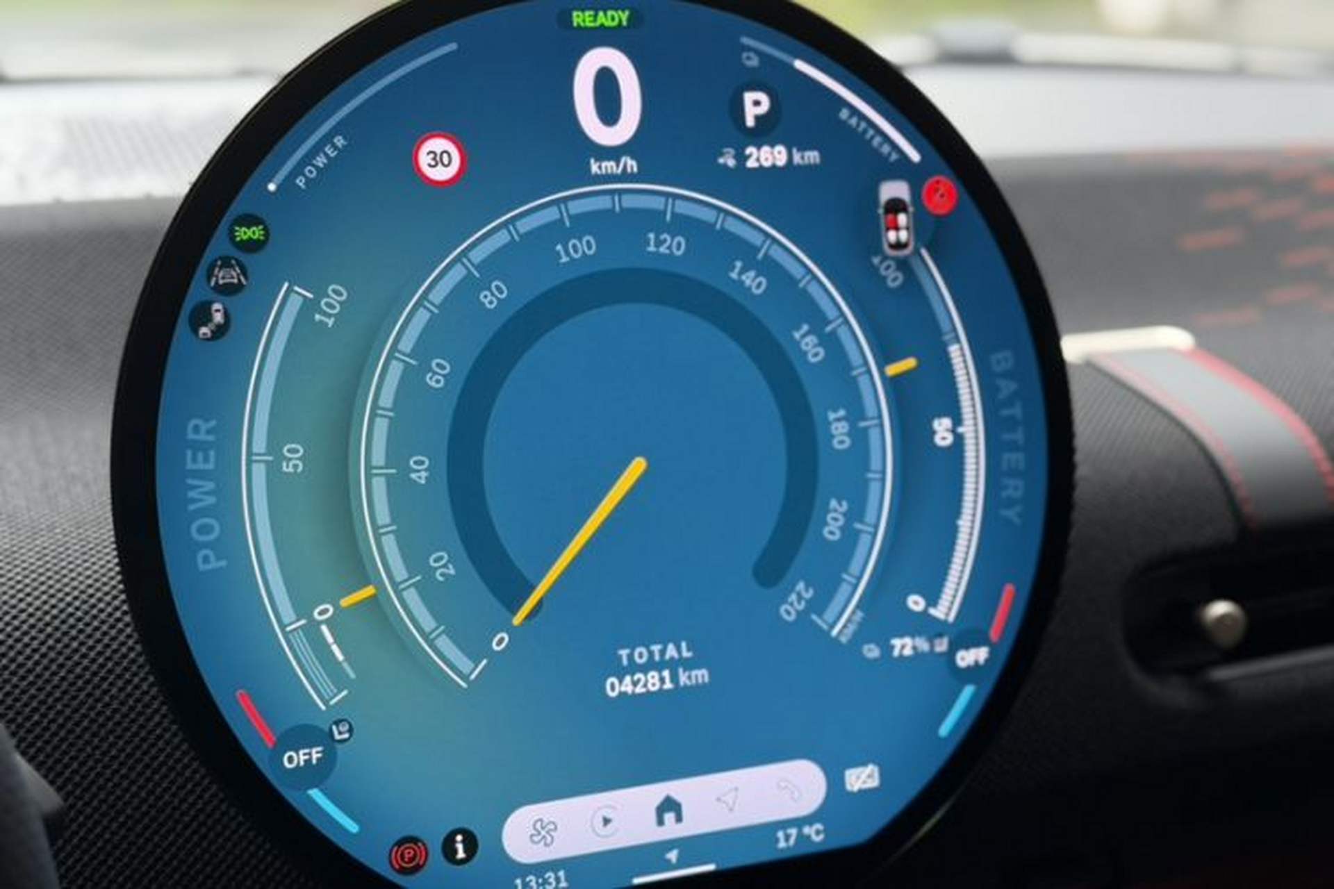 Used MINI Electric COOPER 2024 452km COOPER SE Racing Driver Odometer Close Up