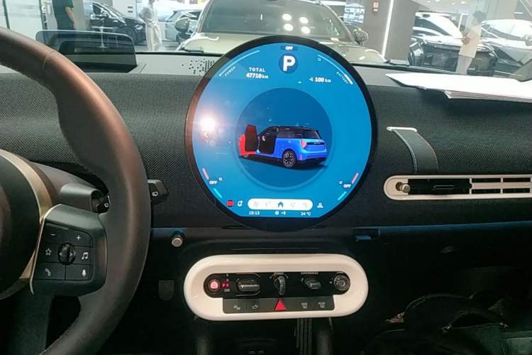 Used MINI Electric COOPER 2024 452km COOPER SE Artist Audio And AC Panel