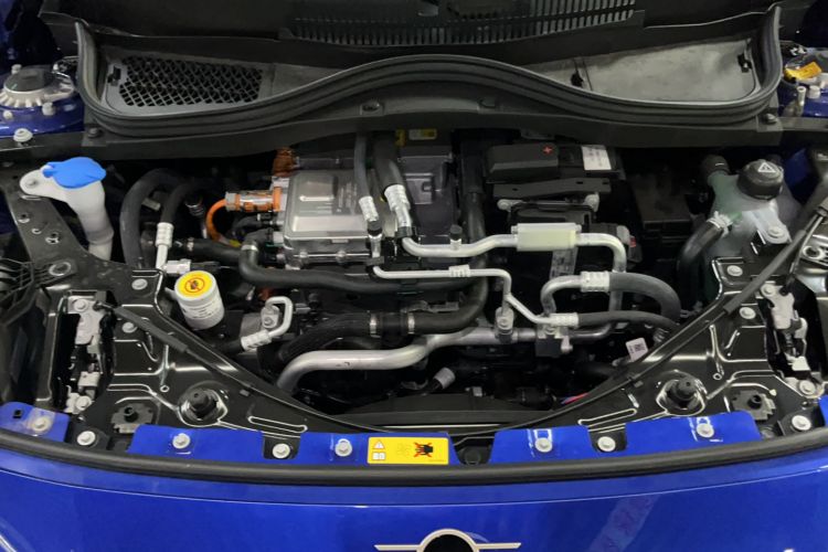 Used MINI Electric COOPER 2024 456km COOPER E Classic Edition Engine Bay