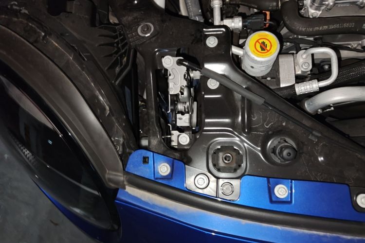 Used MINI Electric COOPER 2024 456km COOPER E Classic Edition Engine Bay Left