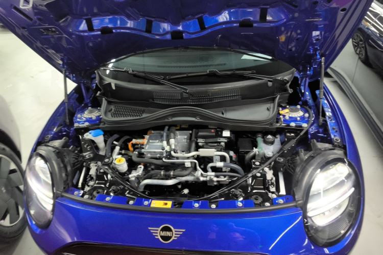 Used MINI Electric COOPER 2024 456km COOPER E Classic Edition Engine Bay