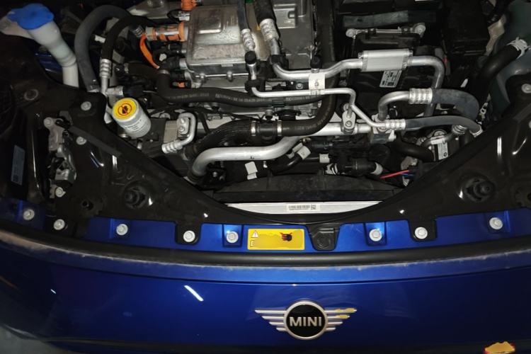Used MINI Electric COOPER 2024 456km COOPER E Classic Edition Engine Bay
