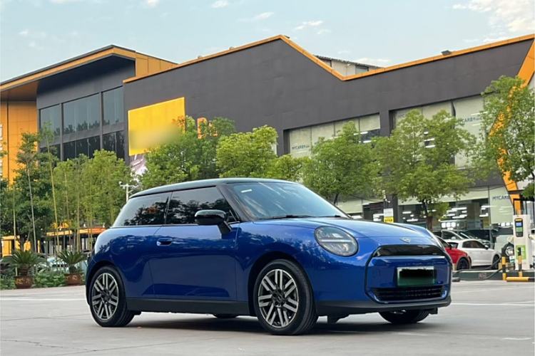 Used MINI Electric COOPER 2024 456km COOPER E Classic Edition Exterior 2
