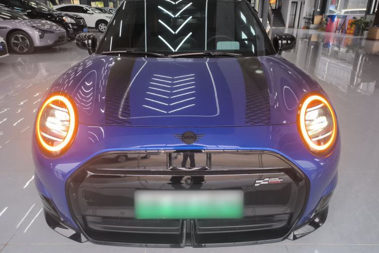 Used MINI Electric COOPER 2024 452km COOPER SE Racing Driver Front