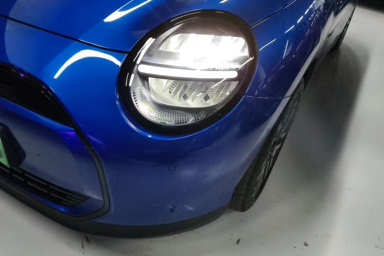 Used MINI Electric COOPER 2024 456km COOPER E Classic Edition Left Front Headlight