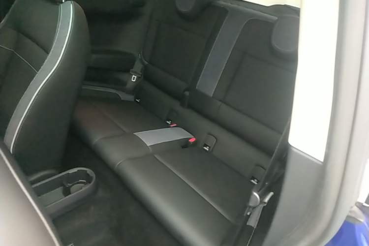 Used MINI Electric COOPER 2024 452km COOPER SE Artist Left Rear Seat