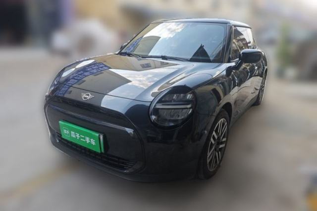 Used MINI Electric COOPER 2024 456km COOPER E Classic Edition