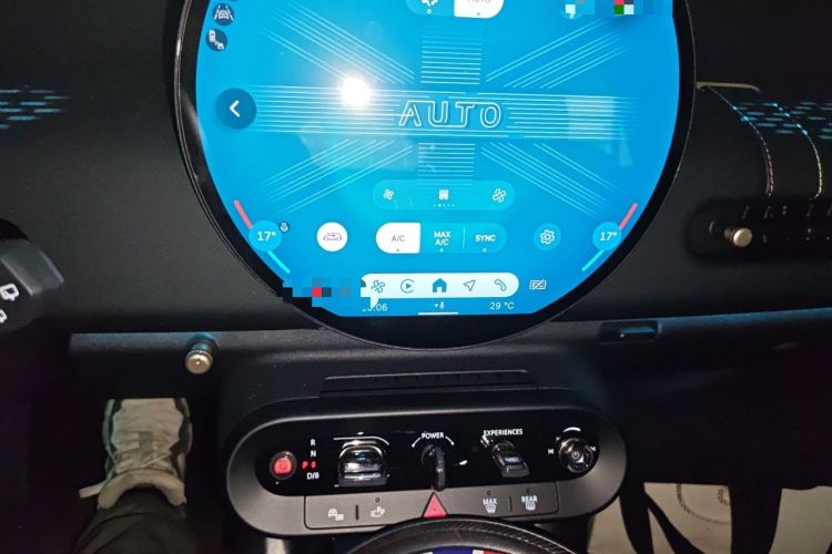 Used MINI Electric COOPER 2024 456km COOPER E Classic Edition Audio And AC Panel