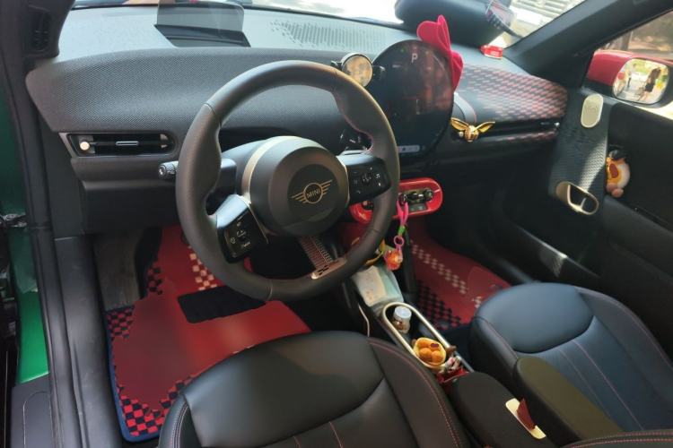 Used MINI Electric COOPER 2024 452km COOPER SE Racing Driver Center Console