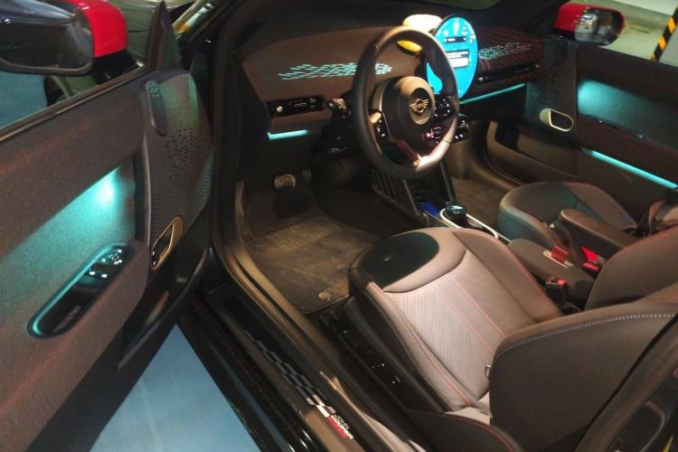 Used MINI Electric COOPER 2024 452km COOPER SE Racing Driver Driver Seat
