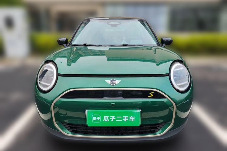 Used MINI Electric COOPER 2024 452km COOPER SE Artist Front