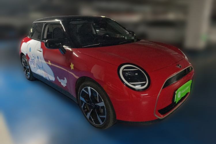Used MINI Electric COOPER 2024 452km COOPER SE Artist Front Right 45 Deg