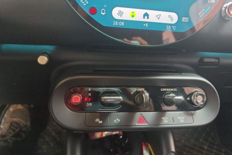 Used MINI Electric COOPER 2024 456km COOPER E Classic Edition Gear Lever