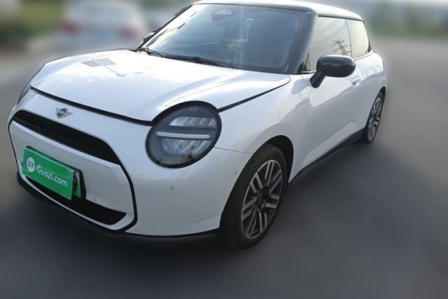 Used MINI Electric COOPER 2024 456km COOPER E Classic Edition