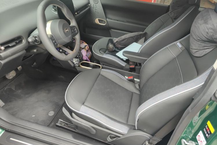 Used MINI Electric COOPER 2024 456km COOPER E Classic Edition Left Front Seat