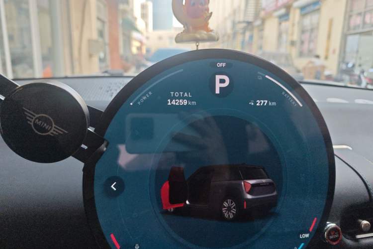 Used MINI Electric COOPER 2024 456km COOPER E Classic Edition Odometer Close Up
