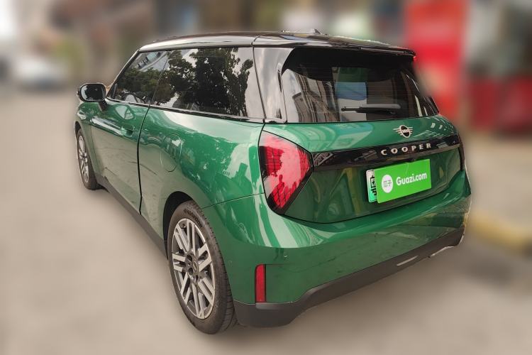 Used MINI Electric COOPER 2024 456km COOPER E Classic Edition Rear Left 45 Deg