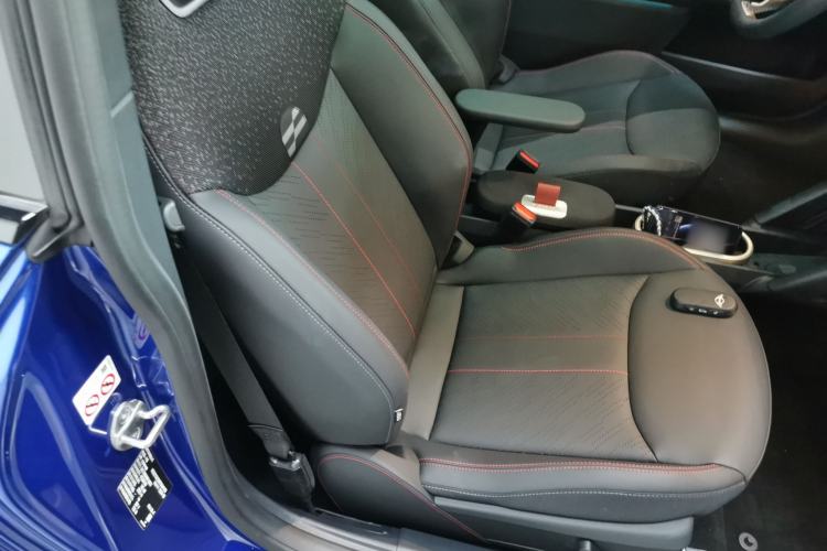 Used MINI Electric COOPER 2024 452km COOPER SE 1/65 Limited Edition Right Front Seat