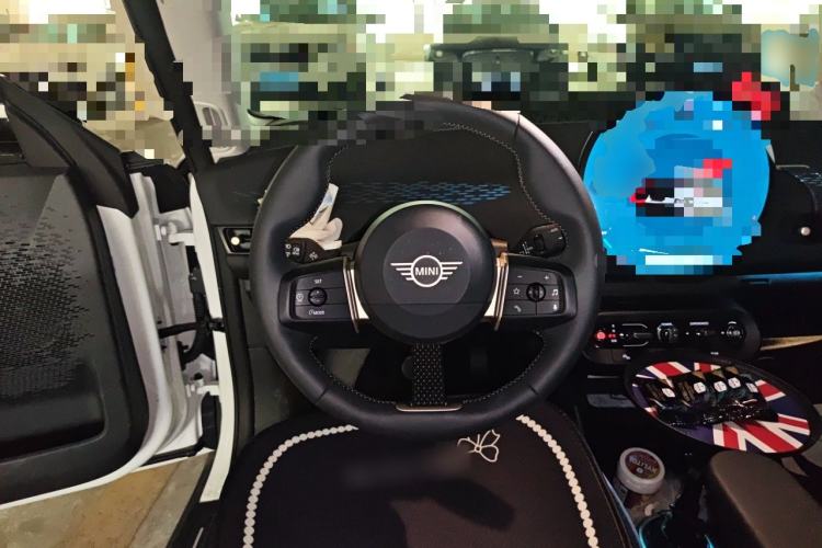 Used MINI Electric COOPER 2024 456km COOPER E Classic Edition Steering Wheel