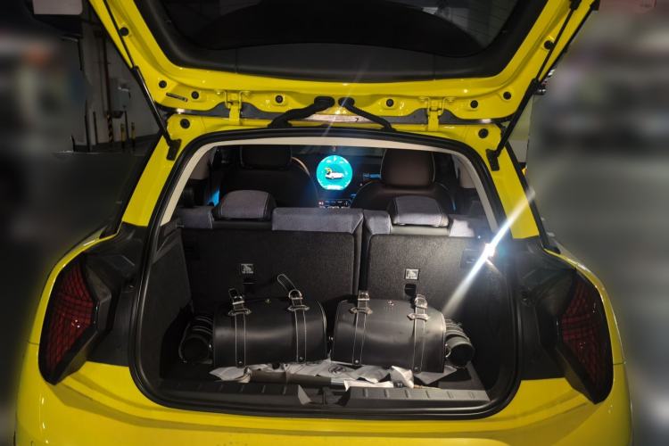 Used MINI Electric COOPER 2024 452km COOPER SE Artist Trunk