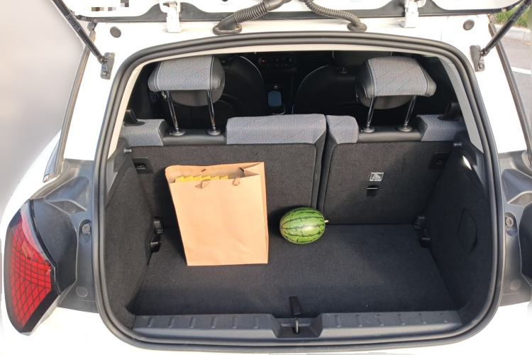 Used MINI Electric COOPER 2024 456km COOPER E Classic Edition Trunk
