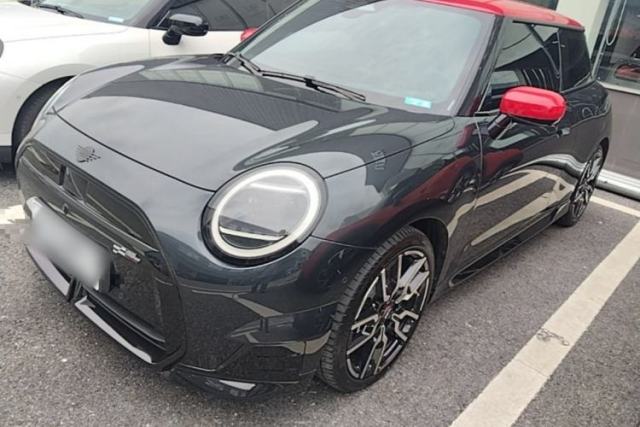 Used MINI Electric COOPER 2024 452km COOPER SE Racing Driver