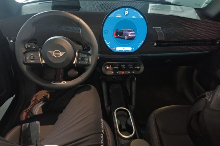 Used MINI Electric COOPER 2024 452km COOPER SE Racing Driver Center Console
