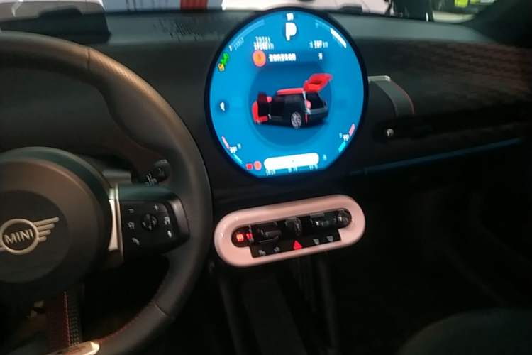 Used MINI Electric COOPER 2024 452km COOPER SE Racing Driver Center Console
