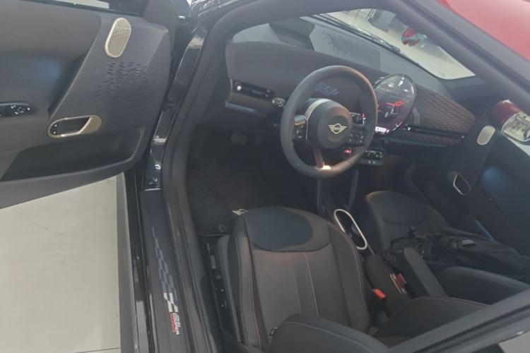 Used MINI Electric COOPER 2024 452km COOPER SE Racing Driver Driver Seat