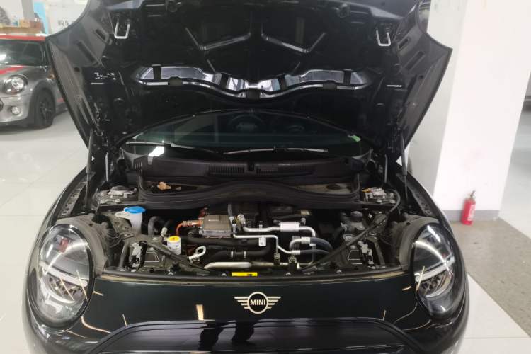 Used MINI Electric COOPER 2024 456km COOPER E Classic Edition Engine Bay