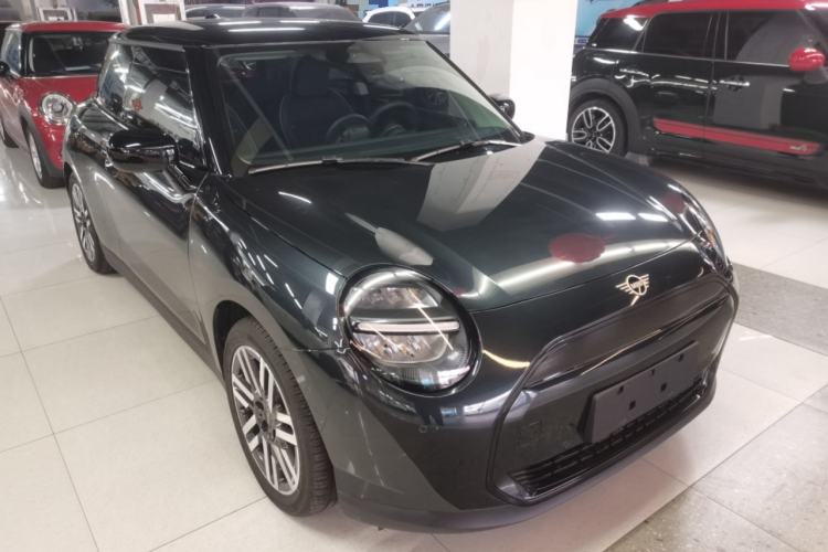 Used MINI Electric COOPER 2024 456km COOPER E Classic Edition Exterior 1