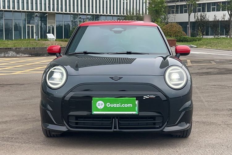 Used MINI Electric COOPER 2024 452km COOPER SE Racing Driver Exterior 1