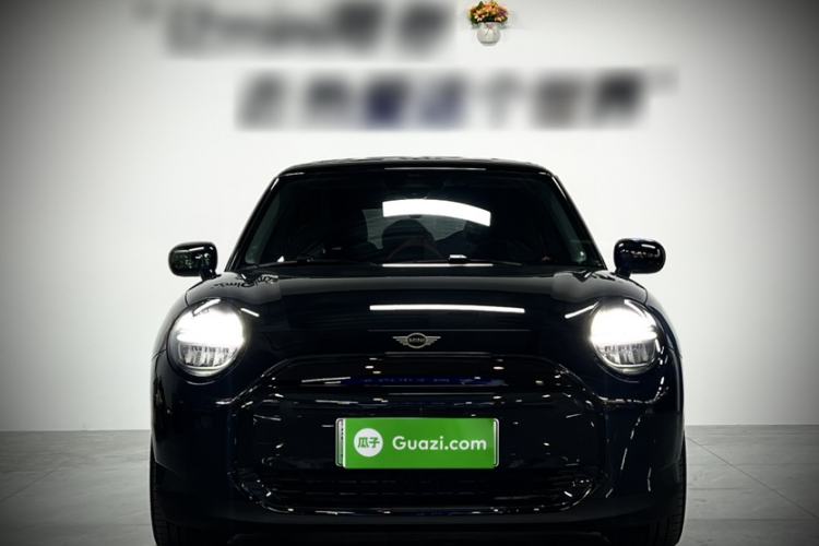 Used MINI Electric COOPER 2024 456km COOPER E Classic Edition Exterior 3