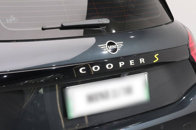 Used MINI Electric COOPER 2024 452km COOPER SE Artist Exterior 8