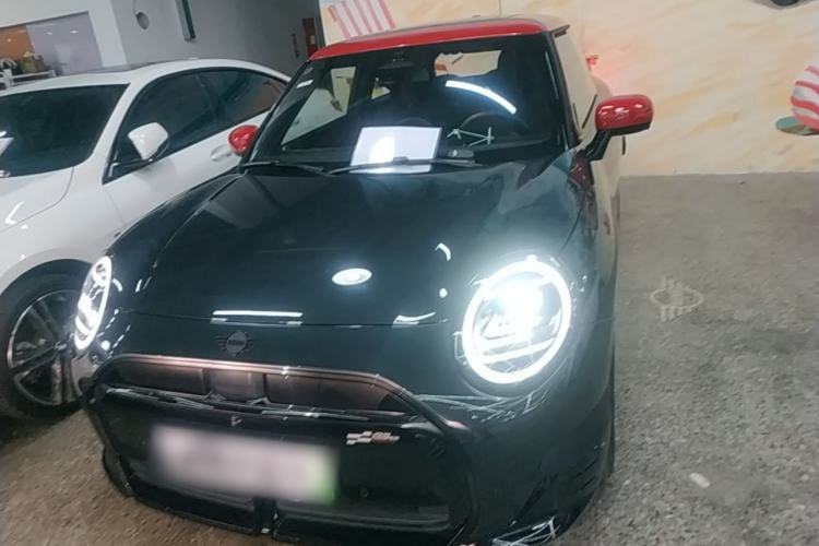 Used MINI Electric COOPER 2024 452km COOPER SE Racing Driver Front