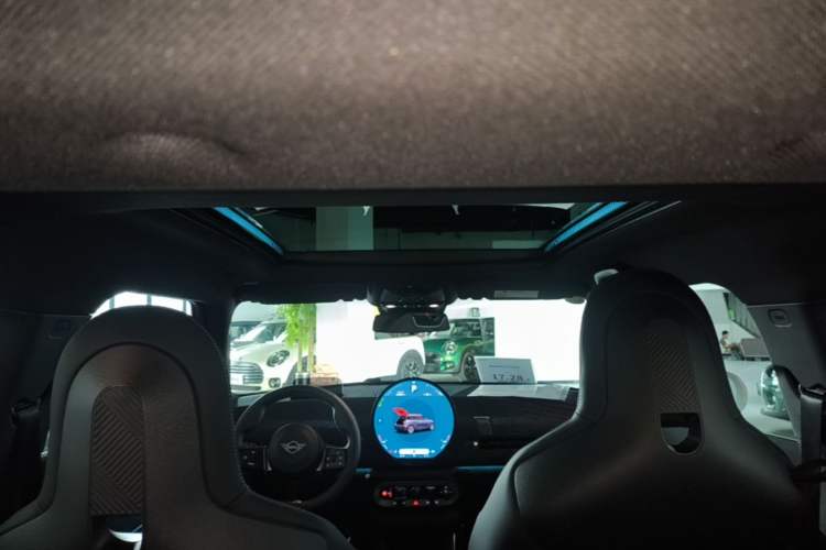 Used MINI Electric COOPER 2024 452km COOPER SE Racing Driver Headliner