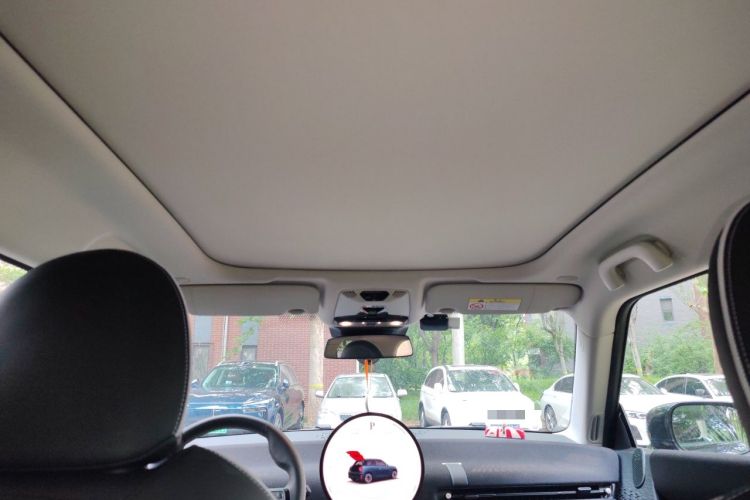 Used MINI Electric COOPER 2024 452km COOPER SE Artist Headliner