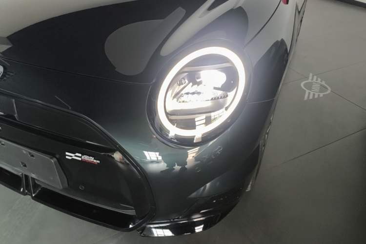 Used MINI Electric COOPER 2024 452km COOPER SE Racing Driver Left Front Headlight