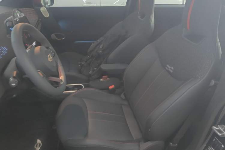 Used MINI Electric COOPER 2024 452km COOPER SE Racing Driver Left Front Seat