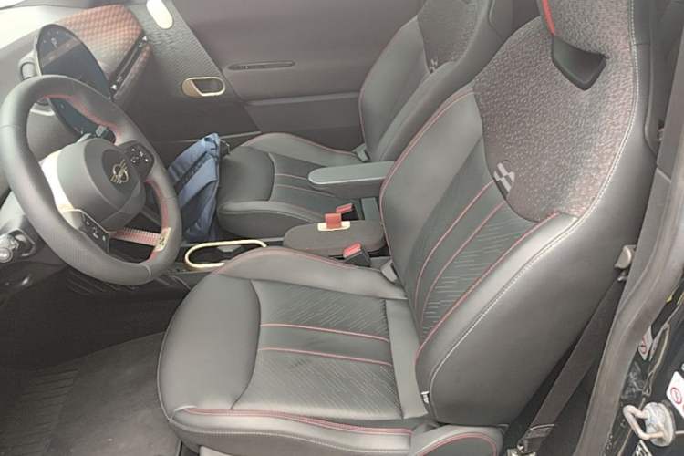 Used MINI Electric COOPER 2024 452km COOPER SE Racing Driver Left Front Seat