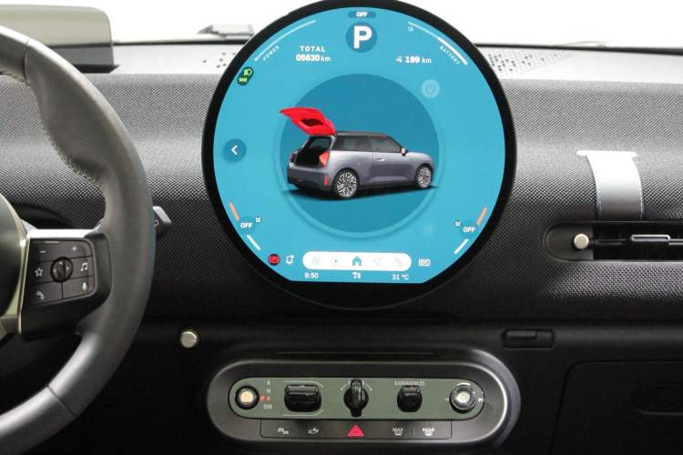 Used MINI Electric COOPER 2024 452km COOPER SE Artist Odometer Close Up