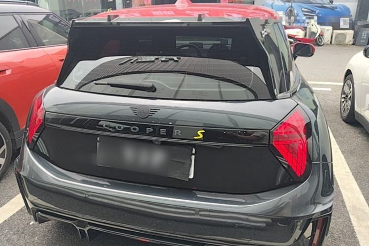 Used MINI Electric COOPER 2024 452km COOPER SE Racing Driver Rear