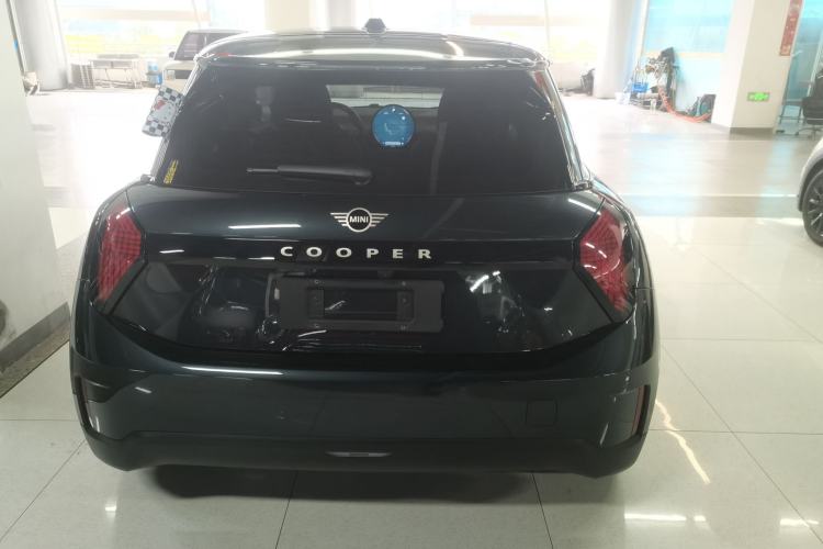 Used MINI Electric COOPER 2024 456km COOPER E Classic Edition Rear
