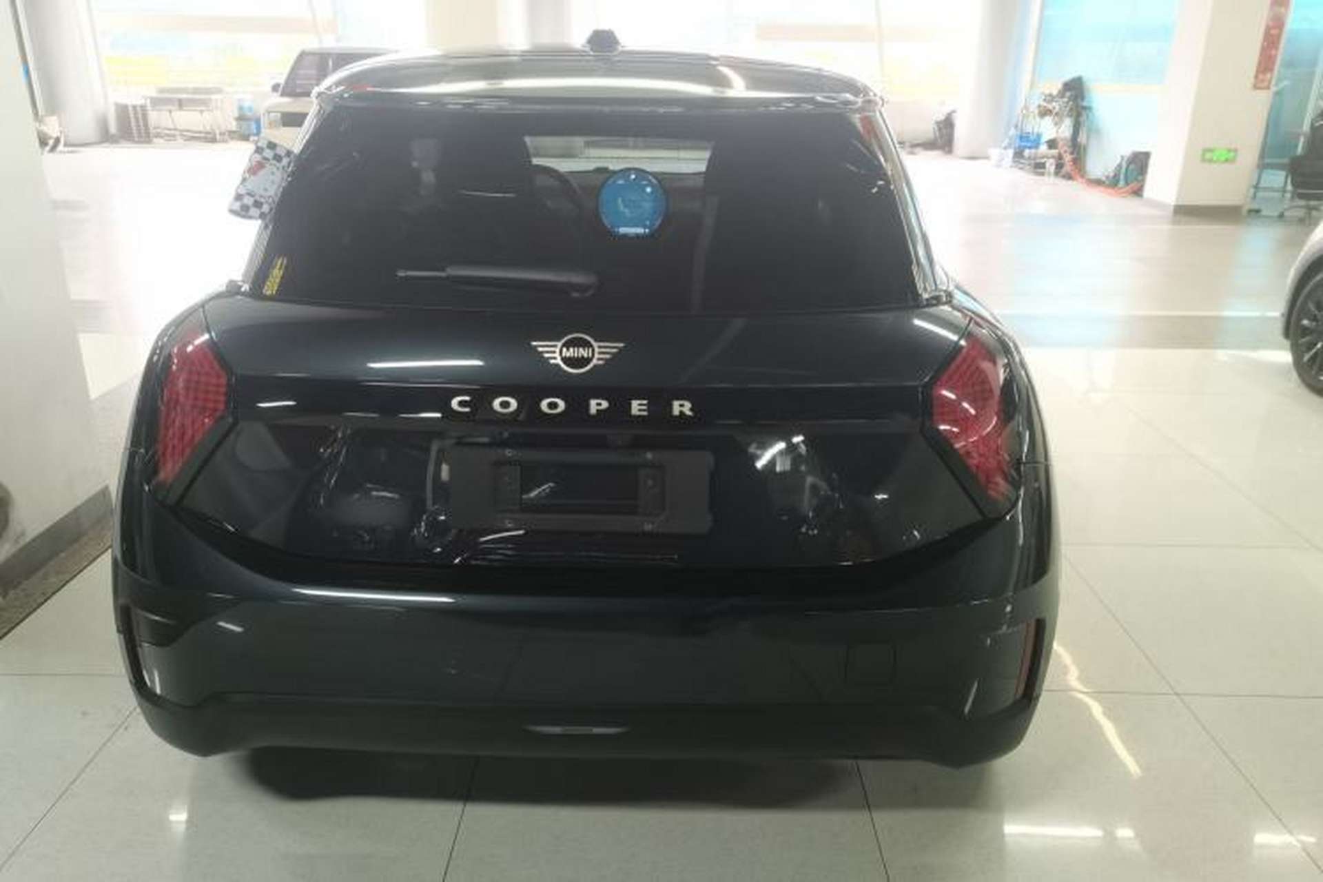 Used MINI Electric COOPER 2024 456km COOPER E Classic Edition Rear