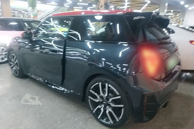 Used MINI Electric COOPER 2024 452km COOPER SE Racing Driver Rear Left 45 Deg