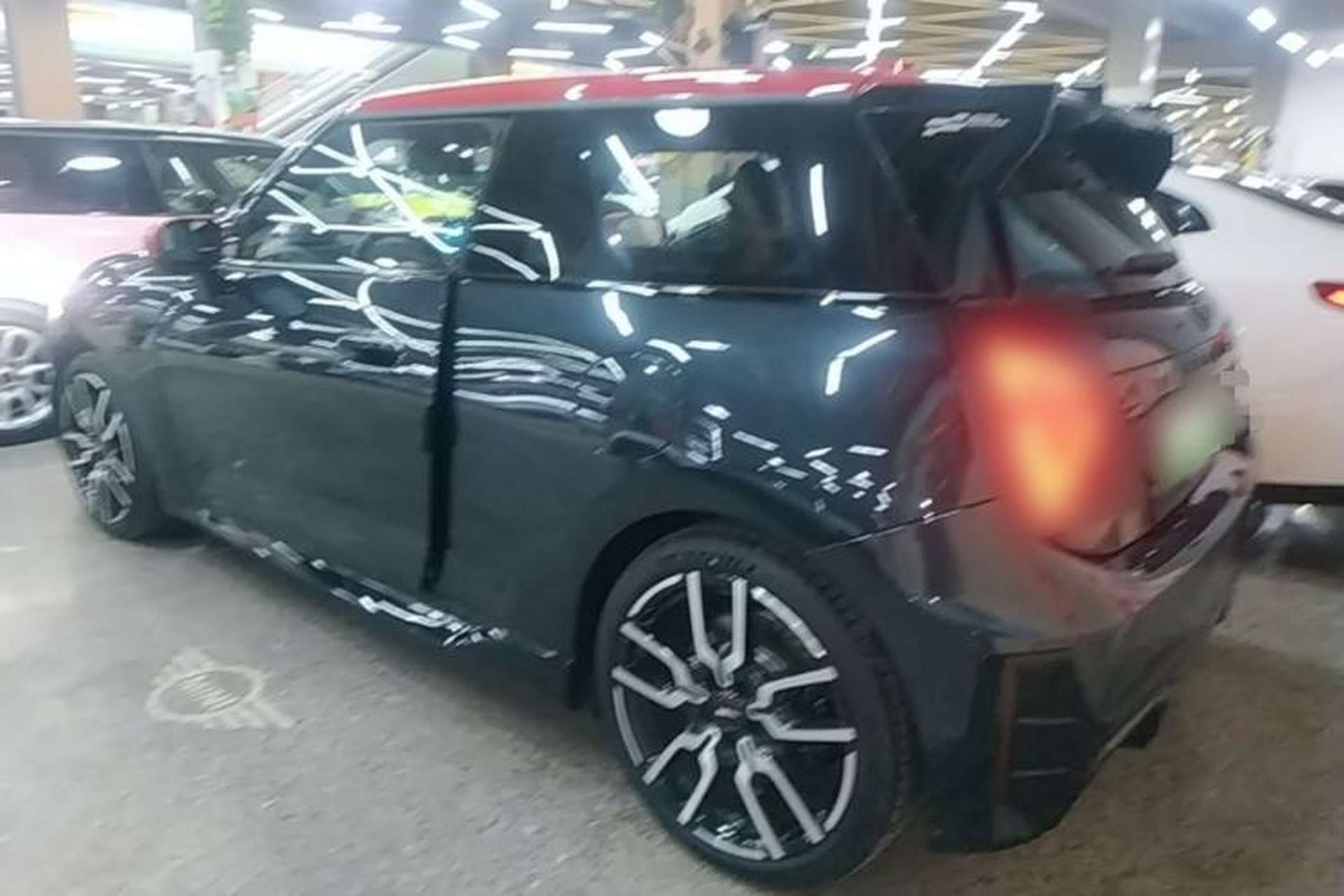 Used MINI Electric COOPER 2024 452km COOPER SE Racing Driver Rear Left 45 Deg