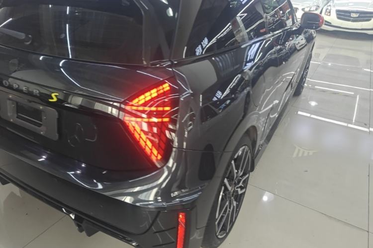 Used MINI Electric COOPER 2024 452km COOPER SE Racing Driver Right Rear Taillight