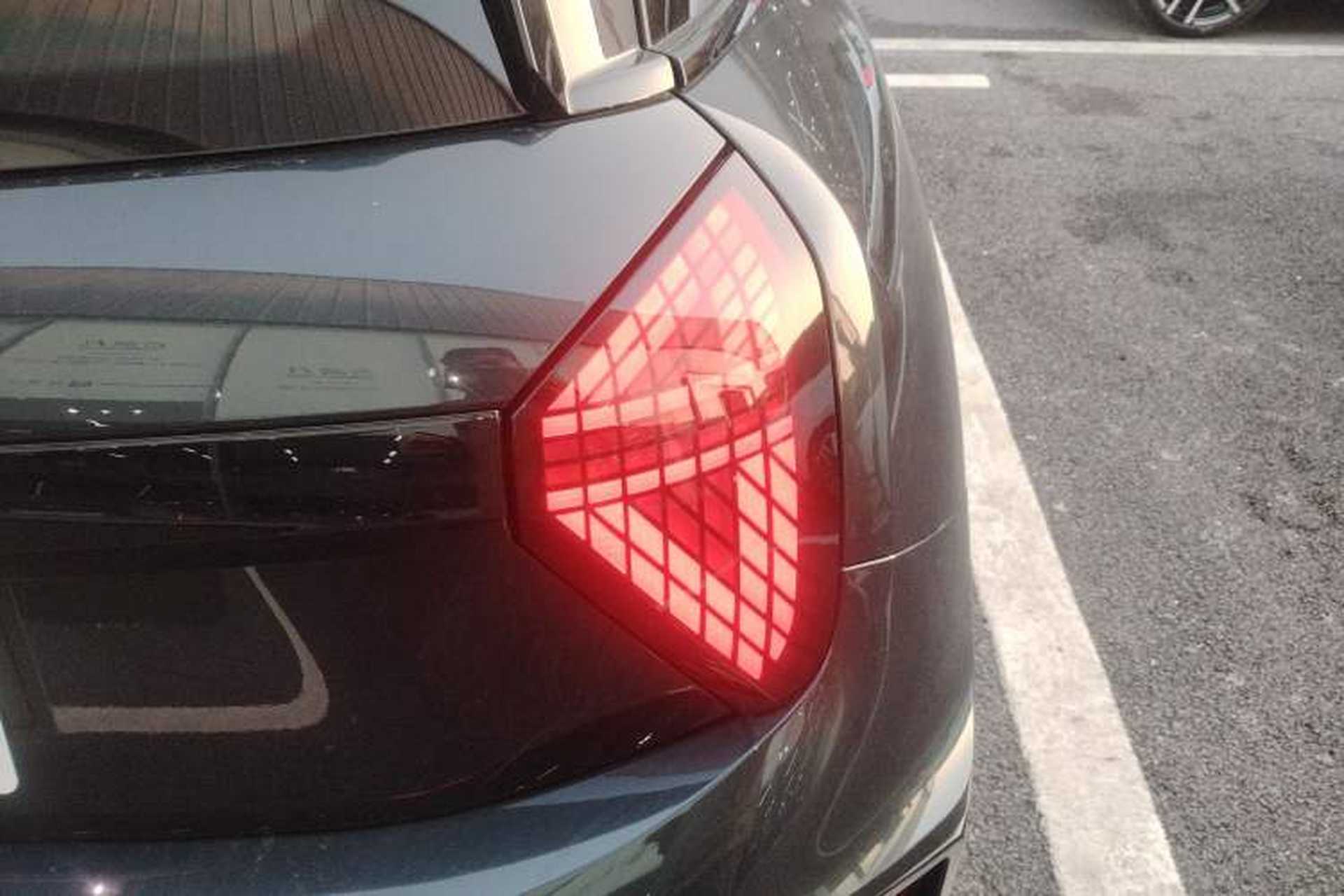 Used MINI Electric COOPER 2024 452km COOPER SE Racing Driver Right Rear Taillight