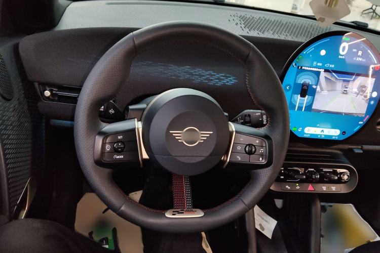 Used MINI Electric COOPER 2024 452km COOPER SE Racing Driver Steering Wheel