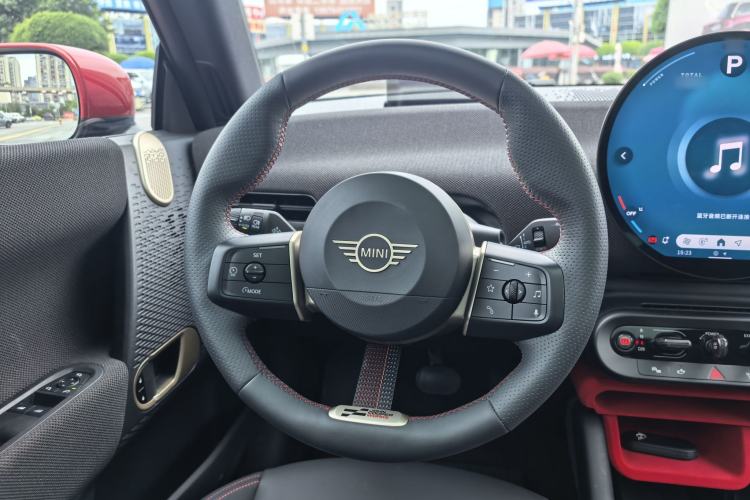 Used MINI Electric COOPER 2024 452km COOPER SE Racing Driver Steering Wheel